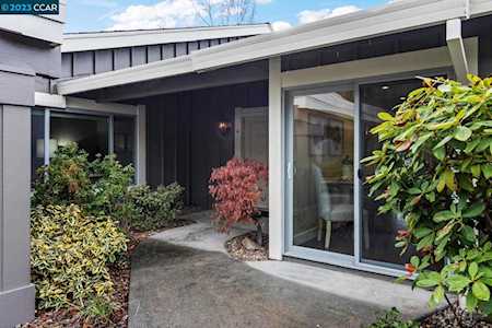 2600 Saklan Indian Dr Walnut Creek, CA 94595
