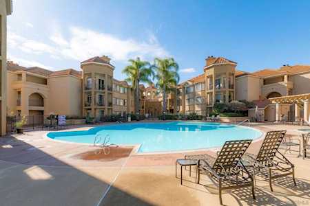 580 Camino De La Reina #324 San Diego, CA 92108