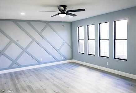 2080 Karen Ave #77 Las Vegas, NV 89169