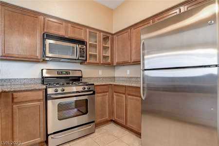 1705 King James St #201 Las Vegas, NV 89144
