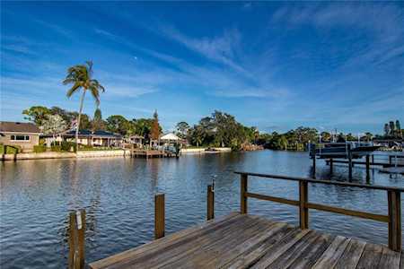 4761 Dover St NE St. Petersburg, FL 33703