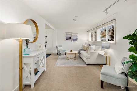 15821 Leary Way NE #C125 Redmond, WA 98052