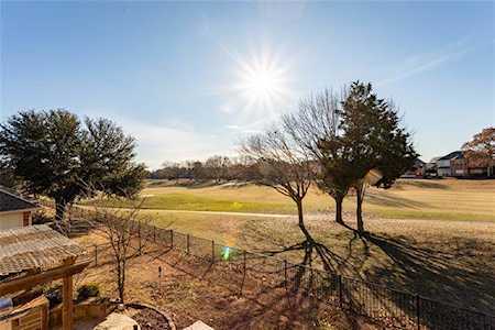 518 Fairway Lakes Drive Garland, TX 75044