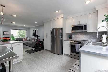 8462 Via Sonoma #41 La Jolla, CA 92037