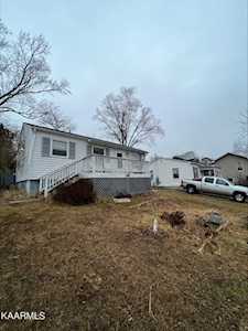 2827 Cecil Ave Knoxville, TN 37917