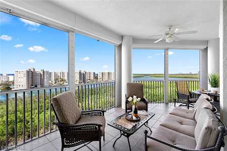 315 Dunes Blvd #906 Naples, FL 34110