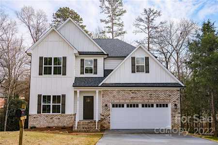 280 Charter Ct Concord, NC 28025