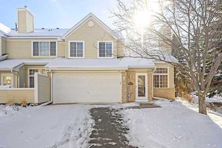 15353 Greenhaven Lane #112 Burnsville, MN 55306