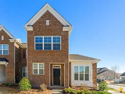 11606 Red Rust Ln Charlotte, NC 28277