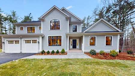 484 West St Carlisle, MA 01741
