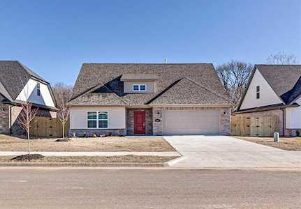 4403 SW Bison St Bentonville, AR 72713