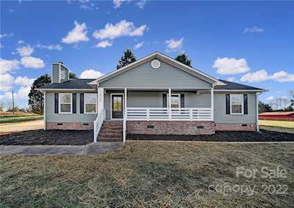 1405 Dove Landing Rd York, SC 29745