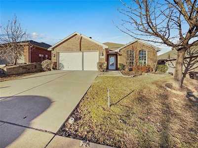 3916 Big Thicket Drive Fort Worth, TX 76244