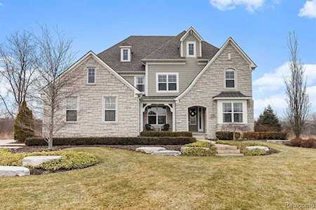 48276 Madeline Ct Canton Twp, MI 48187