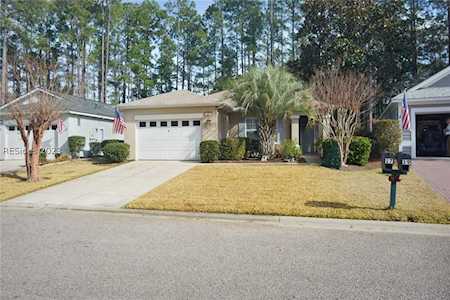 17 Debeaufain Dr Bluffton, SC 29909