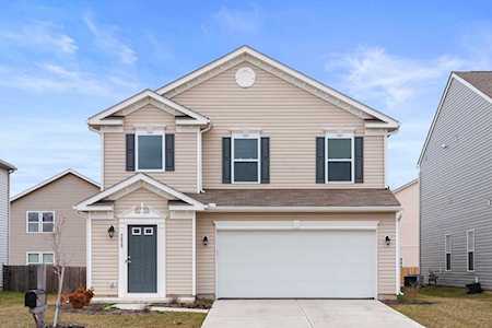 5458 Old Coble Street Canal Winchester, OH 43110