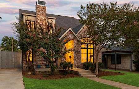 5210 Homer Street Dallas, TX 75206