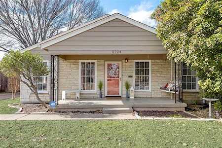 2724 Ryan Place Drive Fort Worth, TX 76110