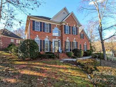 1101 Over Stream Ln Matthews, NC 28105