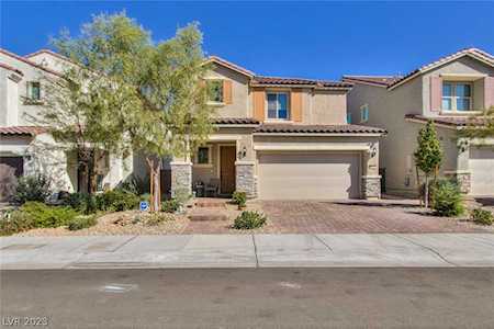 8122 Skye Chalet St Las Vegas, NV 89166
