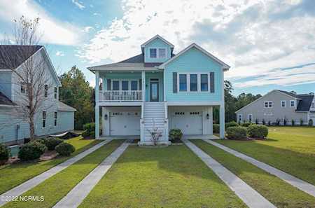 314 Spicer Lake Drive Holly Ridge, NC 28445