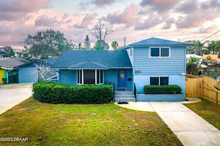 352 Flushing Avenue Daytona Beach, FL 32118