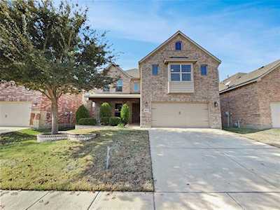 8805 Devonshire Drive Fort Worth, TX 76131
