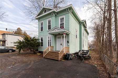 215 Sabine St Syracuse, NY 13204
