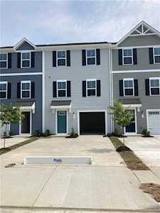 42 Cecelia Way Suffolk, VA 23434