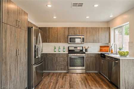 10436 Beachwalk Place Las Vegas, NV 89144