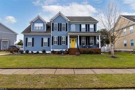 1017 Sullivan Ln Chesapeake, VA 23322