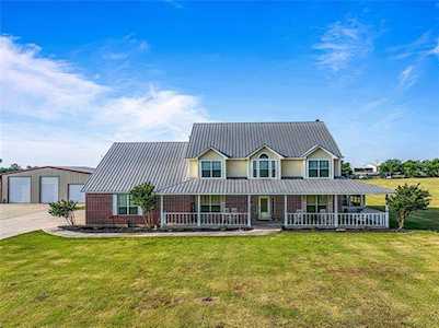 817 Chastien Court Fort Worth, TX 76131