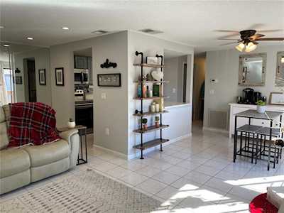 5026 Water Oak Dr #205 Bradenton, FL 34207