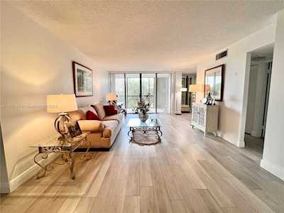 2806 N 46th Ave #D440 Hollywood, FL 33021