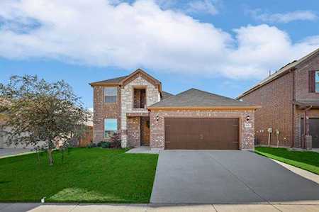 5513 Tuxbury Pond Drive Fort Worth, TX 76179