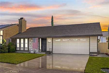 23452 Blue Bird Dr Lake Forest, CA 92630