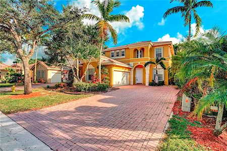 5859 NW 119th Dr Coral Springs, FL 33076