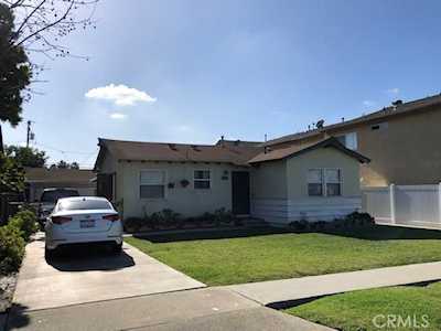 4312 Howard Ave Los Alamitos, CA 90720