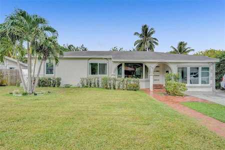 419 E Evanston Cir Fort Lauderdale, FL 33312