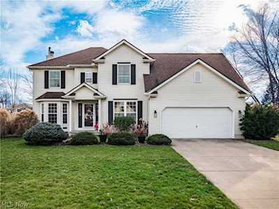 32967 Heartwood Ave Avon, OH 44011