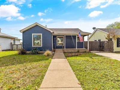 4617 Calmont Avenue Fort Worth, TX 76107