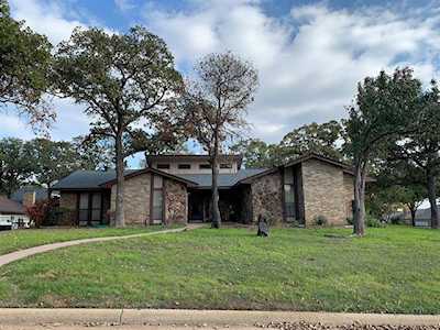 8 Greenbriar Court Trophy Club, TX 76262