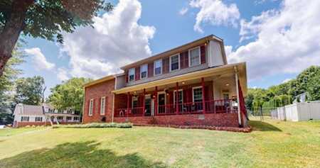 1002 Ash Cir La Vergne, TN 37086