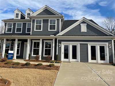 1098 S Regions Blvd Fort Mill, SC 29707
