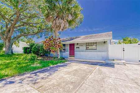 2250 64th St N St. Petersburg, FL 33710