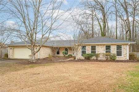 804 Navigator Ct Virginia Beach, VA 23454