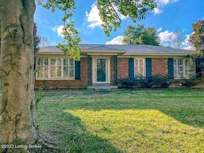 1708 Ormsby Ln Louisville, KY 40222