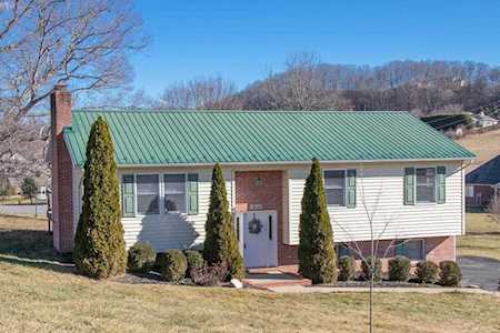 19049 Essex Drive Abingdon, VA 24211