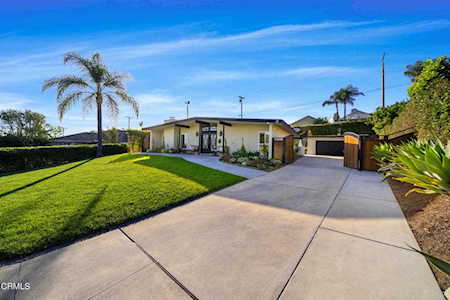15825 El Soneto Dr Whittier, CA 90603