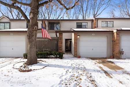 1444 N Bridgeport Dr Mount Prospect, IL 60056